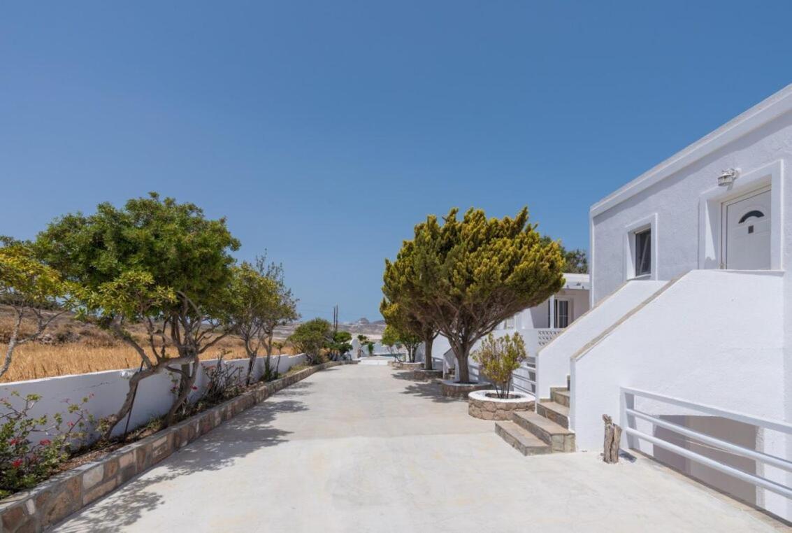 Kanelis Studios & Suites Mytakas Exterior photo