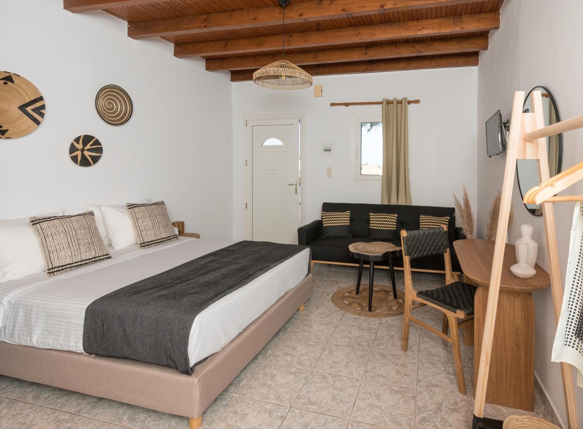 Kanelis Studios & Suites Mytakas Exterior photo