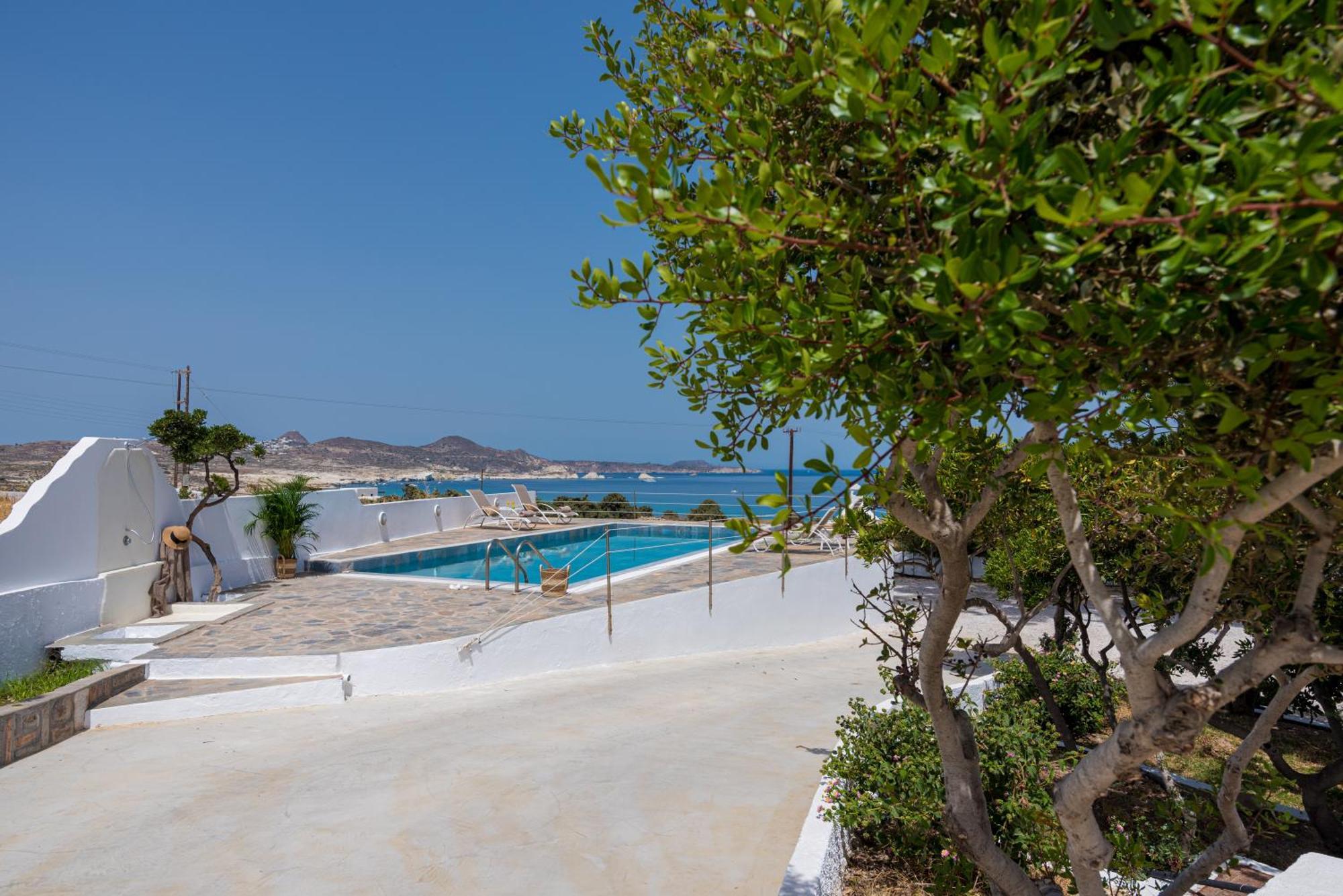 Kanelis Studios & Suites Mytakas Exterior photo